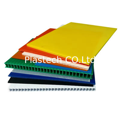 Couleurs multiples PP Panneau creux PP Plastique ondulé