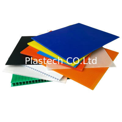 Couleurs multiples PP Panneau creux PP Plastique ondulé