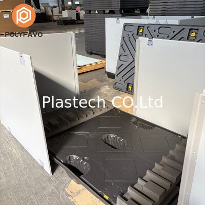 Boîte de palettes pliable avec revêtement EVA, deux panneaux de coaming de type C à conception épissée, boîte à manches pliable à base de palettes en plastique